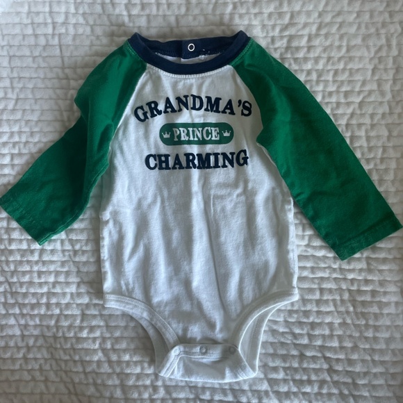 BABY BOY SIZE 9 MONTHS FALL/WINTER CLOTHING BUNDLE - Picture 5 of 11